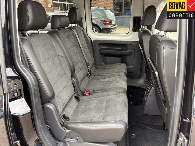 Volkswagen CADDY MAXI 1.4 TSI Highline 96kw Life DSG 7 Pers. ( Navigatie, Apple Carplay, Android , Cruise control, Parkeersensoren, ) RIJKLAARPRIJS!