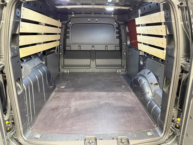 Volkswagen CADDY MAXI Cargo 2.0 TDI Aut. Style Airco Carplay Adaptive Cruise Control PDC VA Camera Trekhaak 17" LM Velgen