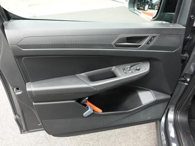 Volkswagen CADDY MAXI Cargo 2.0 TDI Aut. Style Airco Carplay Adaptive Cruise Control PDC VA Camera Trekhaak 17" LM Velgen