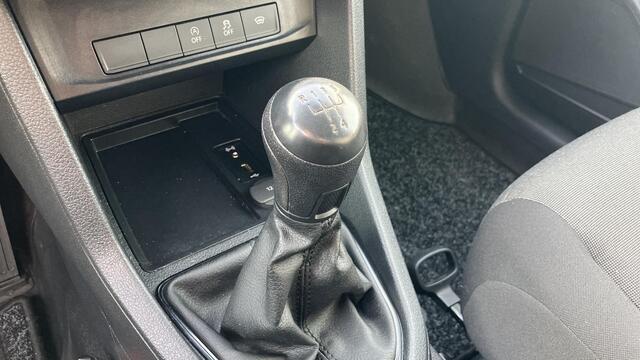 Volkswagen CADDY MAXI 2.0 TDI L2H1 BMT Navigatie,App connect,trekhaak,cruise controll 102 pk