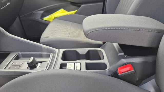 Volkswagen CADDY MAXI 6-persoons Rolstoelauto Taxi automaat