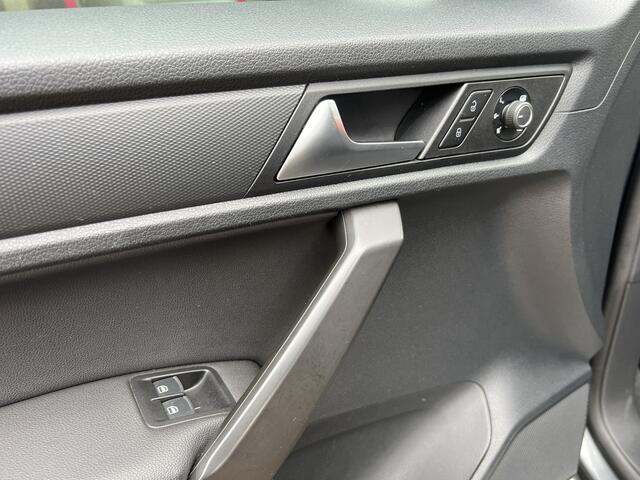 Volkswagen CADDY MAXI 1.4 TSI Trendline 5p | BTW | DSG | ACC | Leder | Stoelverw. | Trekhaak |