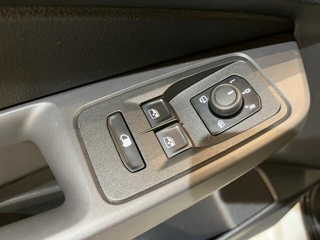 Volkswagen CADDY MAXI Cargo 2.0 TDI Comfort 123 PK Automaat Servicebus / Inrichting / Euro 6 / Schuifdeur L + R / 220V. / Airco / CarPlay / Camera / Trekhaak / Cruise Control / 29.300 KM !!