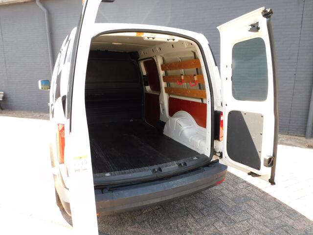 Volkswagen CADDY MAXI 2.0 TDI L2H1 BMT Trendline MARGE! BTW VRIJ! CARPLAY/ANDROID! NIEUWE DISTRIBUTIE! CRUISE! AIRCO! LM VELGEN!