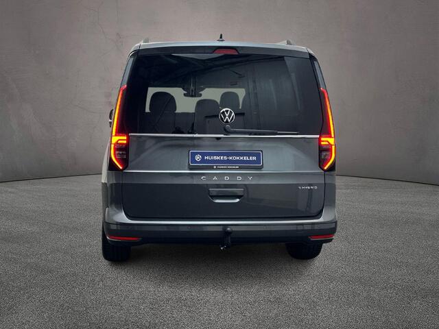 Volkswagen CADDY MAXI 1.5 TSI 150pk DSG eHybrid Style | Trekhaak | LED-koplampen | Navigatie | Camera | Adaptieve Cruise Control | Apple Carplay / Android Auto | Netto-VRIENDENprijs; RIJKLAAR INCL. BTW/BPM, (bij koop of lease via HK)