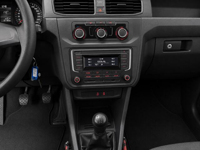 Volkswagen CADDY MAXI 2.0 TDI L2H1 BMT Highline- Euro 6, Park Assist, Cruise, Clima, Grijs Kenteken