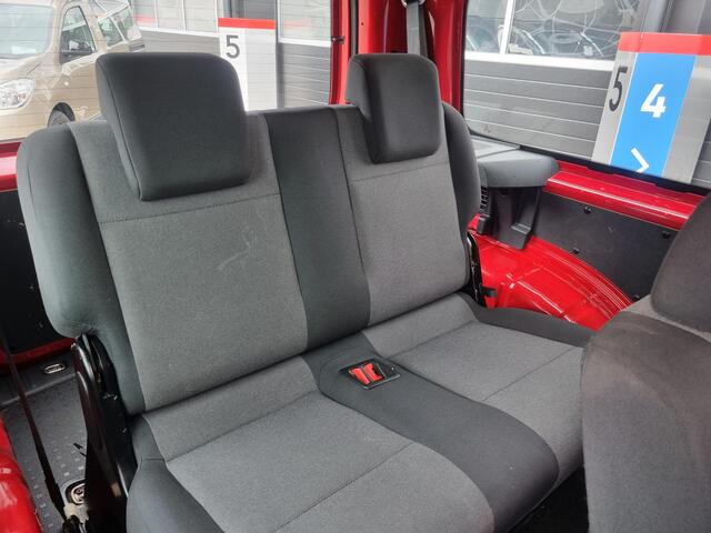 Volkswagen CADDY MAXI 1.0 TSI 7-Pers. NAVI / AIRCO / CRUISE / PDC / APPLE CARPLAY + ANDROID AUTO / STOELVERWARMING