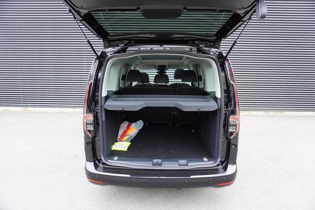 Volkswagen CADDY MAXI L2 150pk Plug-in Hybride Style Trekhaak Automaat Apple Carplay Navigatie Camera Parkeersensoren LED 5 persoons ACC Cruise control