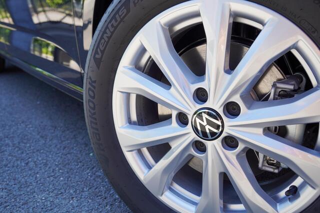 Volkswagen CADDY MAXI 1.5 TSI Hybride Life 7 Zits Apple Carplay Stoelverwarming Achteruitrijcamera