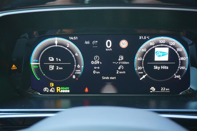 Volkswagen CADDY MAXI L2 150pk Plug-in Hybride Style Automaat Apple Carplay Navigatie Camera Parkeersensoren LED 7 persoons ACC Cruise control