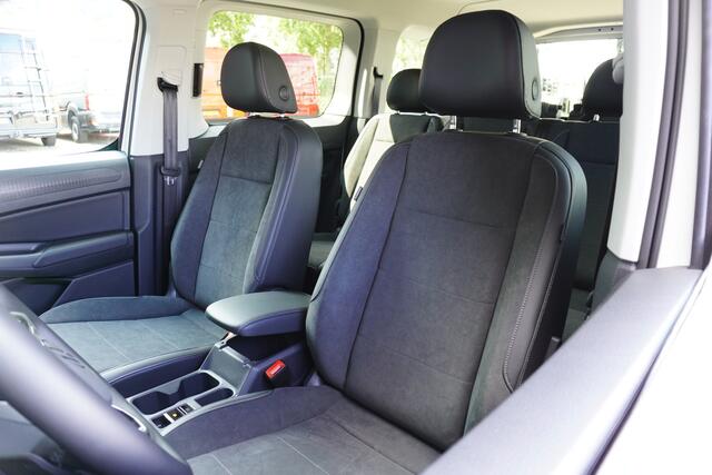 Volkswagen CADDY MAXI L2 150pk Plug-in Hybride Style Automaat Apple Carplay Navigatie Camera Parkeersensoren LED 7 persoons ACC Cruise control