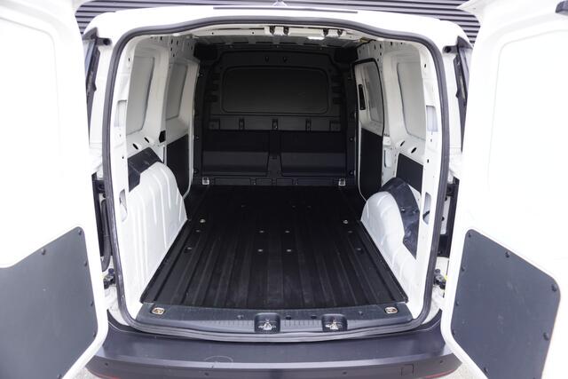 Volkswagen CADDY MAXI Cargo L2 122pk Automaat LED Camera Parkeersensoren Trekhaak Cruise control DAB