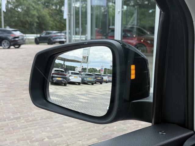 Volkswagen CADDY MAXI 1.5 TSI Hybride Life PHEV 7p | camera | dodehoek | stoelverwarming