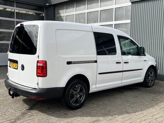 Volkswagen CADDY MAXI 2.0 TDI L2H1 Euro 6 Airco Trekhaak 1400kg trekgewicht Telefoonverbinding Achterruitrij camera Zijruit rechts Lichtmetalen velgen Bpm vrij voor particulier gebruik!!