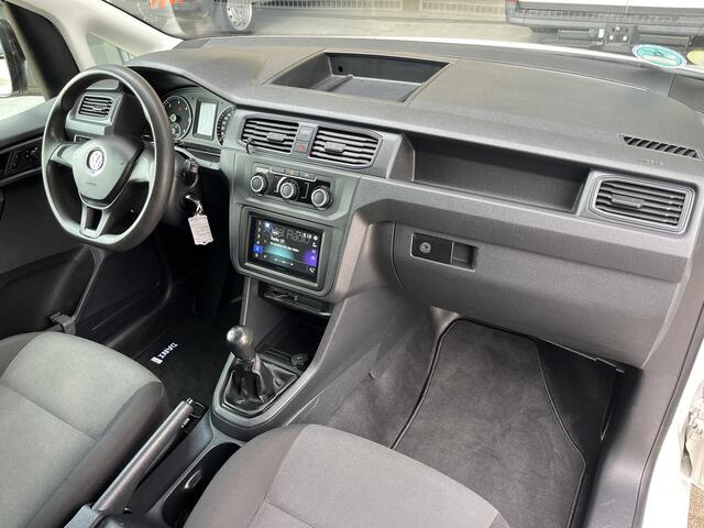 Volkswagen CADDY MAXI 2.0 TDI L2H1 Euro 6 Airco Trekhaak 1400kg trekgewicht Telefoonverbinding Achterruitrij camera Zijruit rechts Lichtmetalen velgen Bpm vrij voor particulier gebruik!!