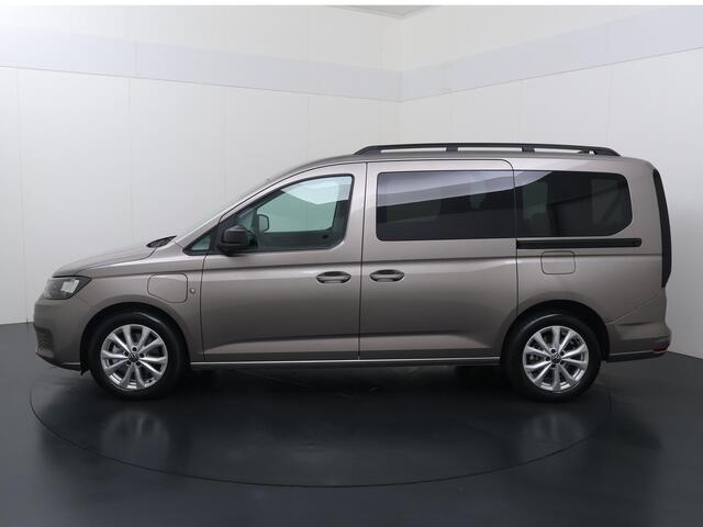 Volkswagen CADDY MAXI Kombi 1.5 TSI Hybride Life DSG 7-Persoons | 150 PK | Leverbaar in September | SoH 100% | Adaptive Cruise Control | Achteruitrijcamera | Climate control | Dodehoek detectie | Stoelverwarming |