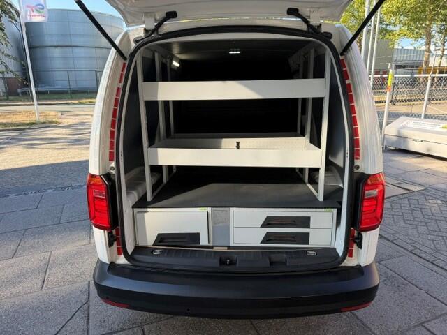Volkswagen CADDY MAXI 1.4 TGI L2H1 EcoFuel Comfortline AIRCO I PDC I 1e EIGENAAR I COMPLETE ONDERHOUDSHISTORIE I RIJDEN OP GROEN GAS = CO2 NEUTRAAL OOK LEVERBAAR ZONDER KASTJES IN DE LAADRUIMTE I 220 VOLT INVERTER