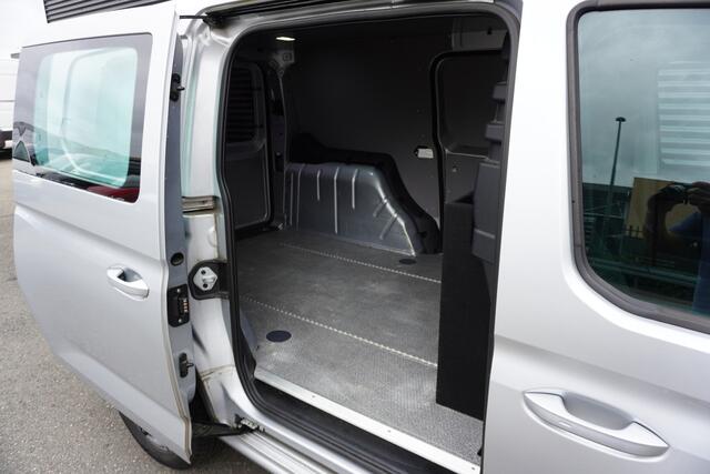 Volkswagen CADDY MAXI Cargo 122pk Automaat 1st Edition Handgas+Handrem 2x Schuifdeur Apple Carplay Camera LED Navigatie