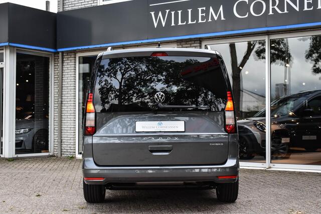 Volkswagen CADDY MAXI 1.5TSI eHybrid Life Stoelverwarming Camera 7 Perso