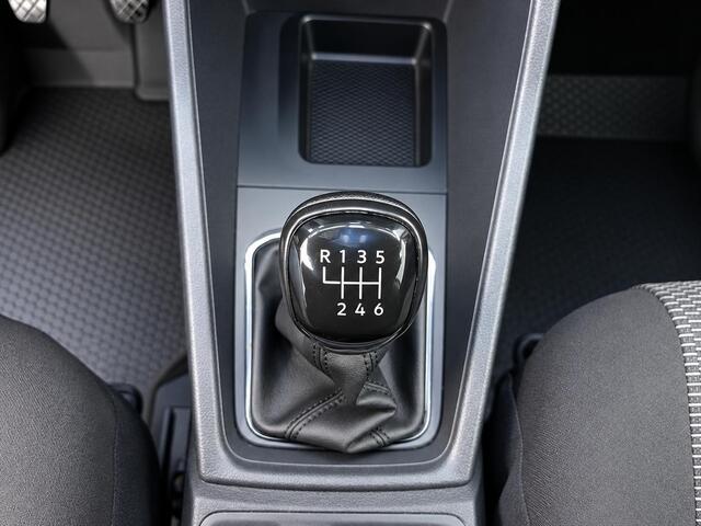 Volkswagen CADDY MAXI Cargo 2.0 TDI 102PK Navigatie by Carplay parkeersensoren Airco Bluetooth Zijschuifdeur In Hoogte Verstelbare Voorstoelen