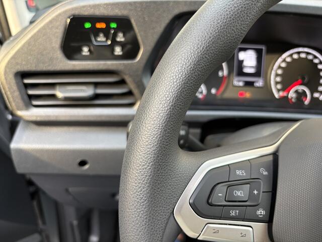 Volkswagen CADDY MAXI Cargo 2.0 TDI Comfort Airco - Apple carplay - Parkeersensor achter - Zijschuifdeur rechts - Tussenschot volledig - Zijwandbekleding laadruimte - Cruise control - Bluetooth - Start/stop systeem - Elektrische ramen - Stuur multifunctioneel - Regensensor