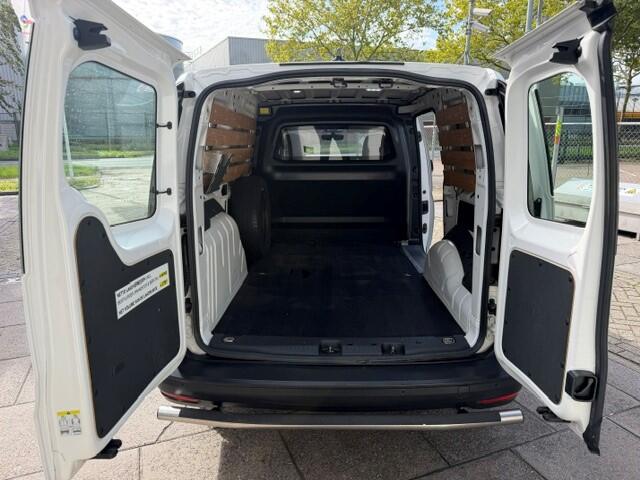 Volkswagen CADDY MAXI Cargo 1.5 TGI AIRCO I PDC I MULTIMEDIA I 1e EIGENAAR I COMLETE ONDERHOUDSHISTORIE I RIJDEN O GROEN GAS = CO2 NEUTRAAL! Zijschade kan voor 1.000,= EURO gemaakt worden