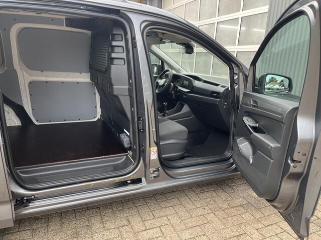 Volkswagen CADDY MAXI Cargo 2.0 TDI Airco Trekhaak 1400kg trekgewicht Imperiaal Omvormer Lichtmetalenvelgen