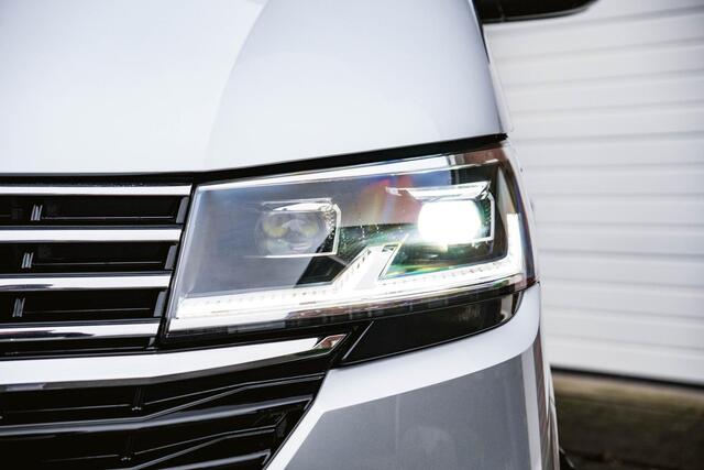 Volkswagen CARAVELLE T6.1 Caravelle 204pk Highline 4-MOTION DSG L2H1 ACC | LED | Leder | Side Assist | ELEKT.KLEP | 4X4