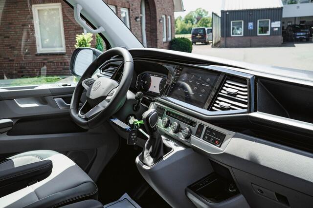 Volkswagen CARAVELLE T6.1 2.0 TDI 204 PK DSG L2H1 A-KLEP ACC | LED | Leder | Side Assist | Privacy glass |