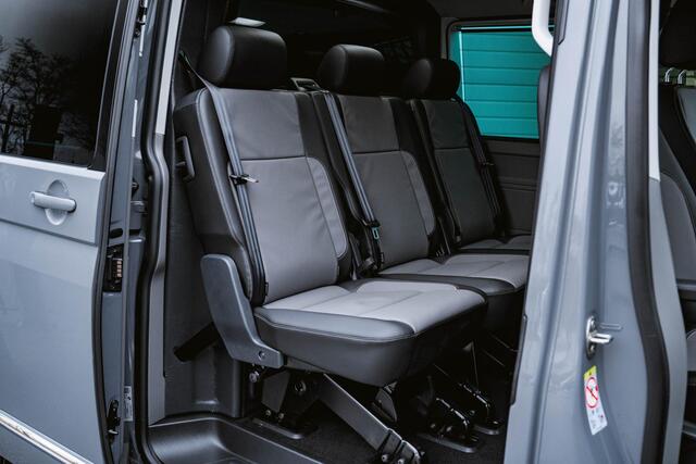 Volkswagen CARAVELLE T6.1 2.0 TDI 204 PK DSG L2H1 A-KLEP ACC | LED | Leder | Side Assist | Privacy glass |