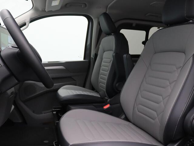 Volkswagen CARAVELLE 2.5 L2H1 eHybrid Style 233PK Aut. incl. BTW en BPM, Leder, 360gr. Camera, Navi, Side Assist, Keyless, Matrix-LED Koplampen, Adaptieve Cruise Control, Trekhaak, 17" LM Velgen, 8-zitpl., Stoel-stuurverwarming