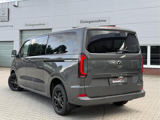 Volkswagen CARAVELLE 2.5 L2H1 eHybrid Style 8-pers Leder Navi 360-Cam Keyless Uniek/PHEV M-Led 2xSchuifd