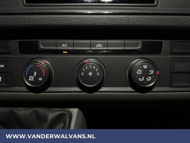 Volkswagen CRAFTER 2.0 TDI 140pk L3H3 L2H2 Euro6 Airco | 3000kg Trekhaak | Camera | Leder stuurwiel adaptieve cruisecontrol, stuurwielverwarming, chauffeursstoel, apple carplay, android auto