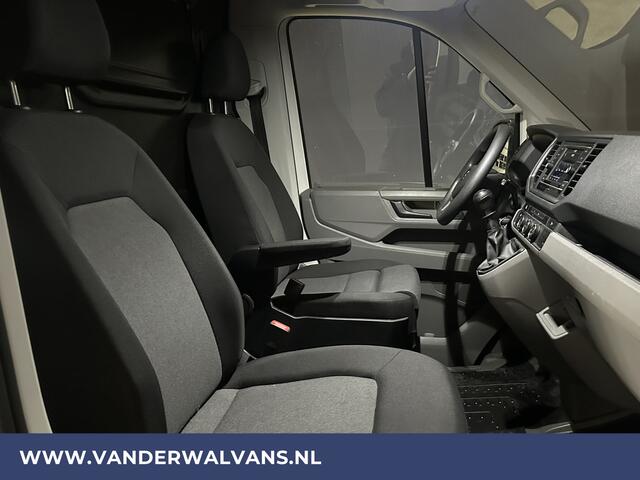 Volkswagen CRAFTER 2.0 TDI 141pk L3H3 L2H2 Euro6 Airco | Camera | Apple Carplay | Cruisecontrol Chauffeursstoel, Android Auto