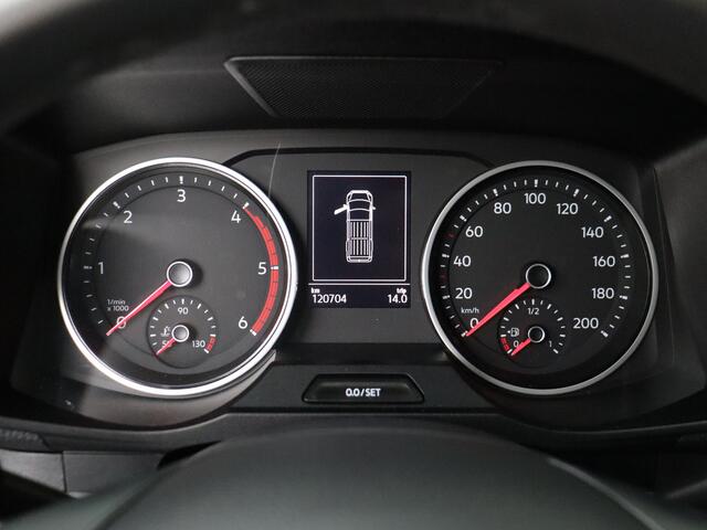 Volkswagen CRAFTER 2.0TDI 140PK L3H2 Highline | Navigatie | Camera | Betimmering | Airco | Cruise