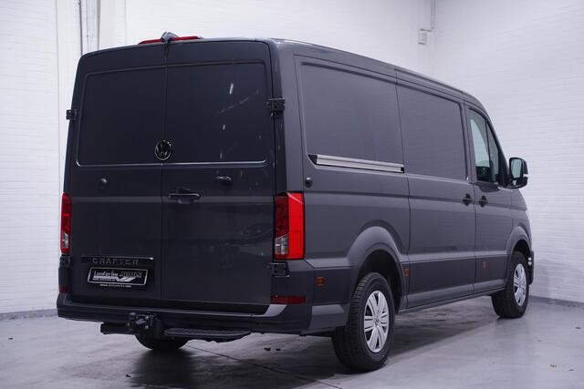 Volkswagen CRAFTER 2.0 TDI 140 pk DSG Aut. L3H2 BPM Vrij Nwe Model Navi, Trekhaak met opstap, LED Koplampen, Camera, PDC V+A, 3-Zits