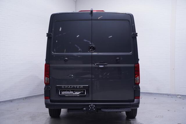 Volkswagen CRAFTER 2.0 TDI 140 pk DSG Aut. L3H2 BPM Vrij Nwe Model Navi, Trekhaak met opstap, LED Koplampen, Camera, PDC V+A, 3-Zits