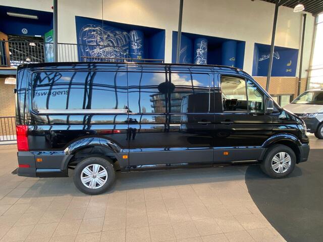 Volkswagen CRAFTER Bedrijfswagens Highline L3H2 2.0 TDI EU6 103 kW (140 pk) 6 versn. | BPM vrij | Opstaptrede op trekbalk (smal) | Led-laadruimteverlichting | Inparkeerassistent 'park assist' | Cruise control inclusief snelheidsbegrenzer | Bijrijdersbank inclusief opbergvak