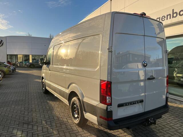 Volkswagen CRAFTER Bedrijfswagens 2.0 35 TDI L3H3 Highline 103kW 140pk 8 versn. auto | Navigatiesysteem Discover Media met 10,4" Touch-kleurendisplay | Volwaardig reservewiel | Middelhoog dak | LED-laadruimteverlichting |