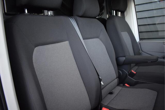 Volkswagen CRAFTER 35 2.0 TDI 177pk H6 L3H3 Trekhaak Bluetooh
