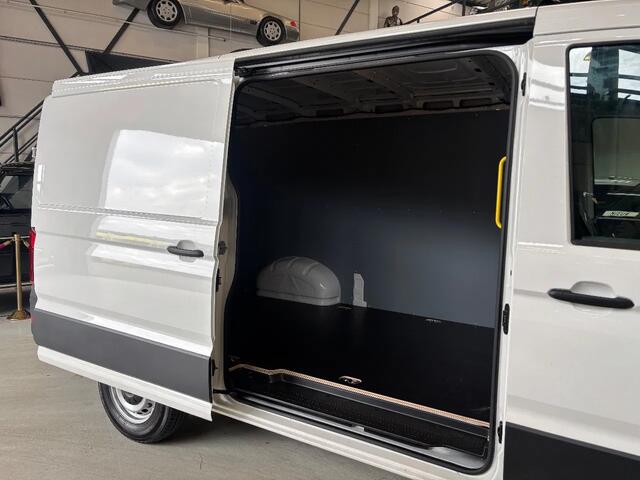 Volkswagen CRAFTER 2.0TDI L3H2 ( L2H1 ) Automaat Airco Cruisecontrol 140PK NIEUW BPM VRIJ
