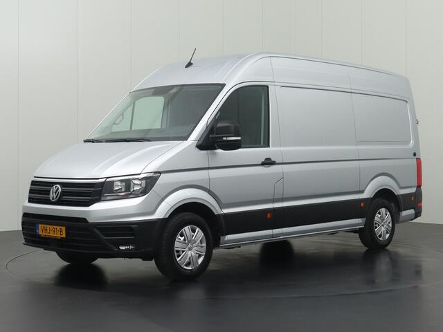 Volkswagen CRAFTER 2.0TDI 140PK L3H3 | Oprijplaat | Trekhaak 3000Kg | Navigatie | Camera | Airco