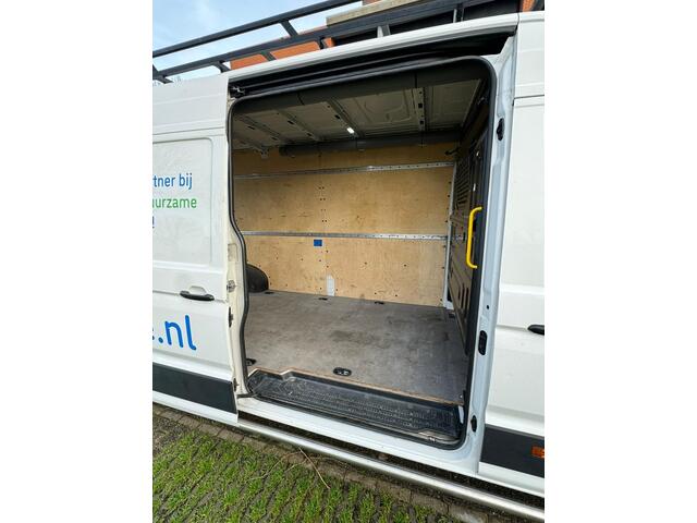 Volkswagen CRAFTER 35 2.0 TDI L4H3 177pk Distributieriem + Waterpomp vervangen