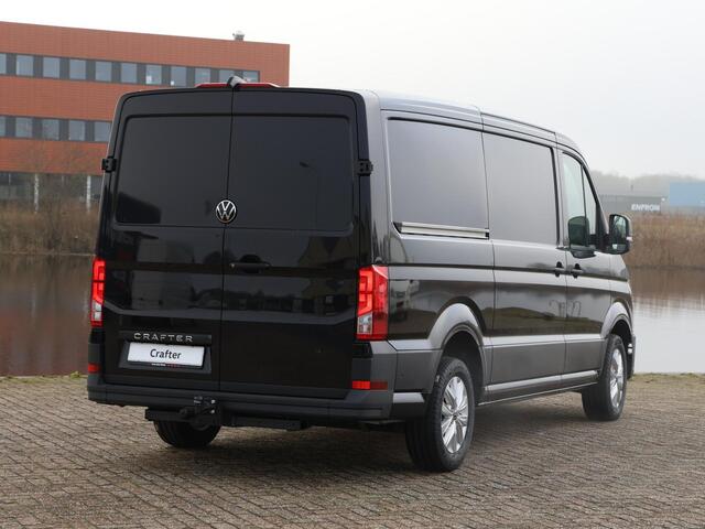 Volkswagen CRAFTER Bedrijfswagens Exclusive L3 2.0 TDI EU6 103 kW (140 pk) GVW 3.5T | Nieuw model | ACC | LED | Navigatie | 17 Inch | Trekhaak | ECC | Digital cockpit |