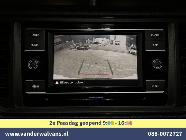 Volkswagen CRAFTER 2.0 TDI 141pk L3H3 L2H2 Euro6 Airco | Camera | Apple Carplay | Cruisecontrol | Chauffeursstoel Android Auto