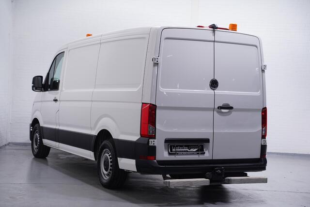Volkswagen CRAFTER 2.0 TDI 177 pk L3H2 Navi, Camera, Trekhaak met Opstap, NAP, Laadruimte Pakket, PDC V+A, 2-Zits