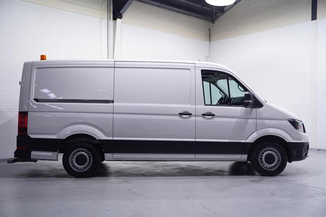 Volkswagen CRAFTER 2.0 TDI 177 pk L3H2 Navi, Camera, Trekhaak met Opstap, NAP, Laadruimte Pakket, PDC V+A, 2-Zits