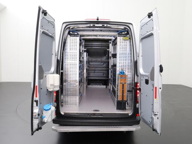 Volkswagen CRAFTER 2.0TDI L3H3 Highline | Werkplaatsinrichting !! | Navigatie | Camera | Airco | Cruise