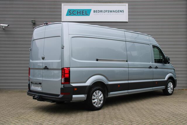Volkswagen CRAFTER 35 2.0 TDI L4H3 Highline 177pk - Navi - Geveerde Stoelen - Adaptive Cruise - Blind Spot - Camera - Trekhaak - LM velgen - Rijklaar