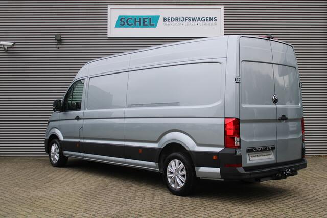 Volkswagen CRAFTER 35 2.0 TDI L4H3 Highline 177pk - Navi - Geveerde Stoelen - Adaptive Cruise - Blind Spot - Camera - Trekhaak - LM velgen - Rijklaar
